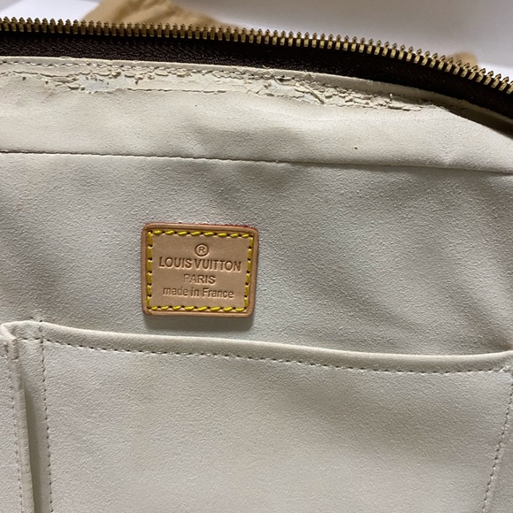 Authentic pre-loved Louis Vuitton - Picture 10 of 15